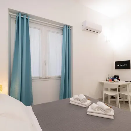 Πανσιόν Approdo - Eja Sardinia 3*