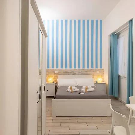 Πανσιόν Approdo - Eja Sardinia 3*